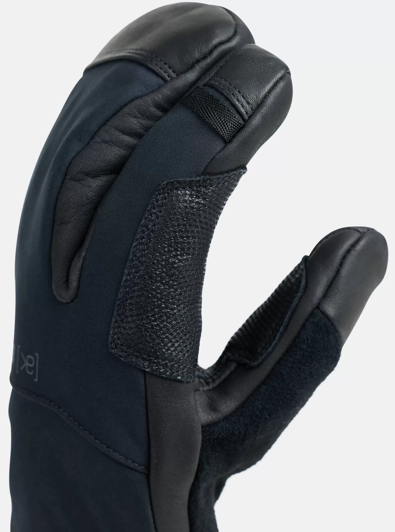 Women Burton [ak] GORE-TEX Clutch Mittens