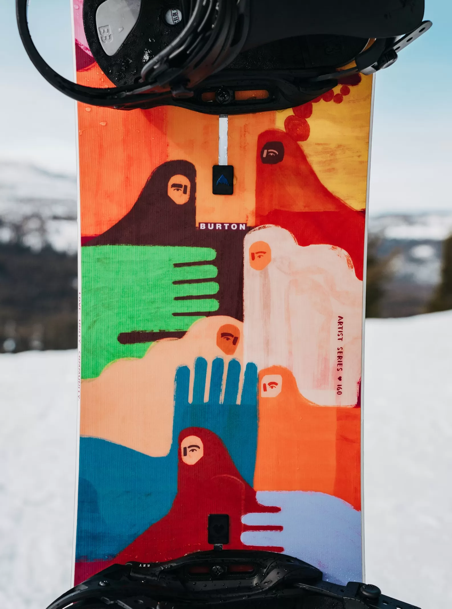 Women Burton Artist Series Hometown Hero Camber Snowboard